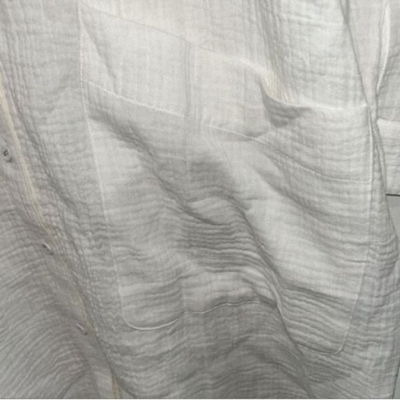 Johnny Was Calme Organic Cotton
Double pocket Oversized Shirt Dress(Size Small) - Picture 6 of 8